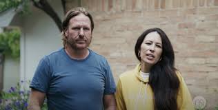 She has over 8 million followers on instagram. Fixer Upper Joanna Chip Gaines 2021 Net Worth Revealed