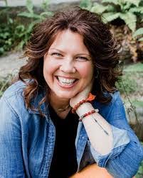 Crystal Nero's Instagram, Twitter & Facebook