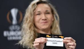Europa league draw live uefa europa league player of the season award uefa europa verfolgt hier die auslosung der gruppenphase der uefa champions league saison 2020/21 auf sky sport. Hvrmshyelkljlm