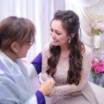 Puting buah dada yang pernah kena sentuhan menjadi panjang dan terjojol (keluar) sedikit dari tempat persembunyiannya. Selamat Bertunang Siti Saleha Nikah Tahun Depan