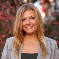 Jane Berry's Instagram, Twitter & Facebook