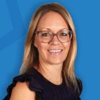 100+ "Julia Field" profiles