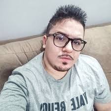 Eduardo Esteves's Instagram, Twitter & Facebook