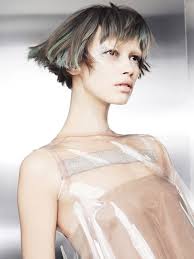 Bobfrisuren sind der klassiker unter den frisuren wir zeigen, was dieser haarschnitt alles kann, mit 68 schönen fotos · top kurzen bob frisuren mit pony 2015 wie man eine kurze bob frisur mit pony zu wählen. Freche Kurzhaarfrisuren Unsere Top 25 Im Januar 2021