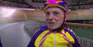 Après un de ses records, alors qu'il n'avait « que » 103 ans, j'ai. Bj 9tuoaielqm