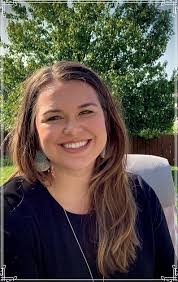 Stacey Bolt's Instagram, Twitter & Facebook