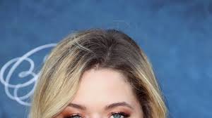 Season 6b is currently airing now so be sure to tune in every week. Pretty Little Liars Sasha Pieterse Opens Up About Body Shaming After Gaining Weight From A Hormone Imbalance Teen Vogue