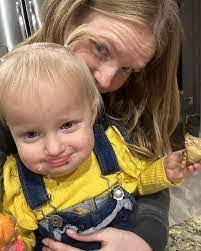 Autumn Cooke's Instagram, Twitter & Facebook