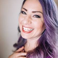 Shawna Mueller's Instagram, Twitter & Facebook