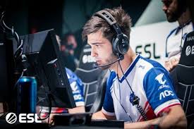 Crosshairs, video settings, steam, config, mouse sensitivity & hardware. Shox Liquipedia Counter Strike Wiki