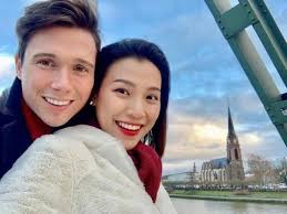 Chồng cũ Hoàng Oanh khiến dân tình hoang mang khi ẩn ý ai đó sống hai mặt?