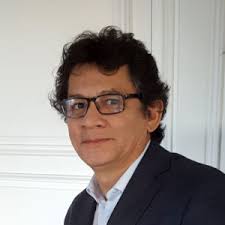 Escribe Cussianovich: Balance y encuesta, la minería en el comienzo del  ciclo político 2024