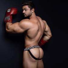 Watch Eddie Chipp nude - arousing muscle man moments