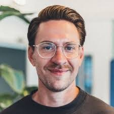 Michael Douma's Instagram, Twitter & Facebook