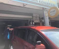 (tapi kalau pecah nya kecik jer, tapi kalau besar, baiklah tukar jer windscreen tu). Ramai Syorkan Tukar Cermin Kereta Di Sini Alhamdulillah Di Awal Tahun 2019 Ini Kami Banyak Menerima Returned Customers Dan Mereka Yang Mendapat Recommendation Dari Kawan Kawan Serta Ahli Keluarga Yang Pernah Mendapatkan Servis