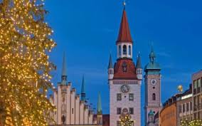Weihnachtsmarkt Am Chinesischen Turm Munchen