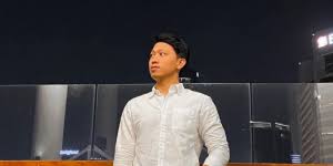 Wkkw si tsana ngirimin reaksi nonton video terbaru. Botak