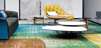 Tables on pedestal bases are designed to be used together in pairs, and are available in two heights to permit table tops to overlap. Phoenix Moroso Small Tables Phoenix Moroso