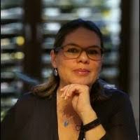 Leonor Aguilar's Instagram, Twitter & Facebook