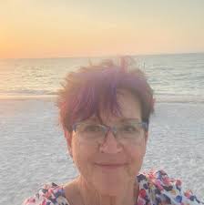 I get asked if I'm a Chiropractor a lot! #drreese #chiropractor  #chiropractic