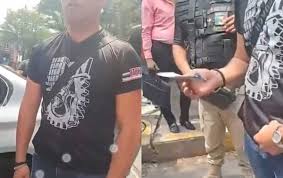 Paro del IPN: Hombre entrega 11 mil pesos a estudiantes- Grupo Milenio