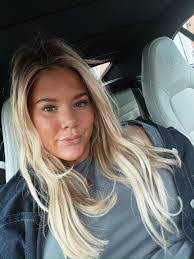 Amy Matherly's Instagram, Twitter & Facebook