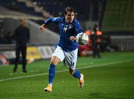 Juventus have signed italy winger federico chiesa on loan from fiorentina, serie. Ce L Ho Con Chiesa E Ora Di Meritarsi La Maglia Della Juve Se E Quello Visto In Nazionale Primapagina Calciomercato Com
