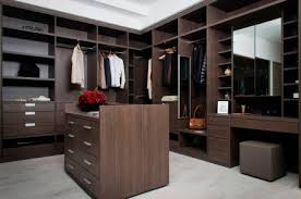 غرف ملابس جديدة فخمة بديكورات شيك ميكساتك Dressing Room Design Closet Designs Wardrobe With Dressing Table