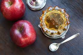 Rosh hashanah is the start of the yamim nora'im (high holidays). Rosh Hashanah Food The Symbolic Meals That Are Eaten During Jewish New Year The Independent