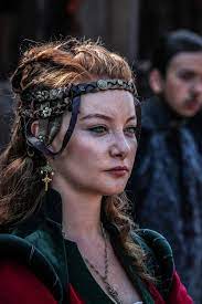 Sedef şahin, çeşitli reklamlar, kataloglar ve dizilerde rol aldı. Ertugrul Actress Sedef Sahin Aka Maria S New Hot Photo Leaves Fans Spellbound
