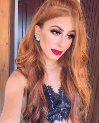 Make linda by Mari Maria❤️ Paletas de sombra 😍 Compre  online👉🏼https://www.boracolegashop.com.br/category/1795297-Paletas-de-Sombra  Compre pelo Whats(11) 97519-0777