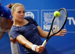 Nadia podoroska (arg) celebra la victoria frente a elina svitolina (ucr), en el stade roland el próximo compromiso de podoroska será el jueves ante la ganadora de la otra llave de cuartos de. Nadia Podoroska Becomes First Female Qualifier To Reach Semifinals Of The French Open The Sporting Base