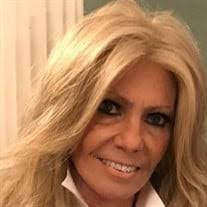 Gail Mize's Instagram, Twitter & Facebook