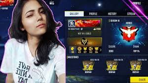 Garanta os seus para adquirir o passe fogo, girar no diamante royale, comprar e atualizar personagens, bem como. Top 4 Female Free Fire Youtubers