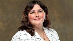 Rebecca Agnes's Instagram, Twitter & Facebook