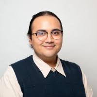 100+ "Esquer" profiles