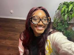 Dawn Sapio's Instagram, Twitter & Facebook