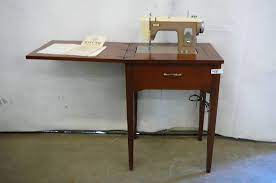 Vintage riccar zig zag sewing machine w/case no. Vintage Riccar Sewing Machine Consignment Auction 589 K Bid