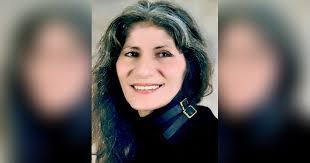 Kathleen Lindner's Instagram, Twitter & Facebook