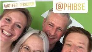 Once we split our account management team in support and customer success, steffi became our head of customer success. Bayern 3 Hammer Echo Gewinnerin Stefanie Heinzmann Gesteht Schonheits Op In Live Sendung Omg