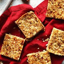 Mix the oats, pecans, salt, cinnamon and nutmeg together in a bowl. 14 Simple Vegan Granola Recipes Minimalist Baker