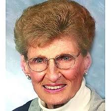 Lois Duff's Instagram, Twitter & Facebook