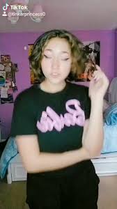 Check out some of our favorite say my name fan videos in this compilation! She S Like An Animation That Hand Movement Tinkerprincess0 On Tiktok Toptalent