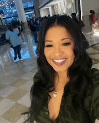 Tisha Deshields's Instagram, Twitter & Facebook