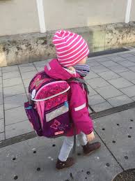 So die traumvorstellung, doch die realität sieht meistens anders aus. Schule Oder Nicht Wann Ist Der Richtige Zeitpunkt Forschen Bloggen Fur Kinder