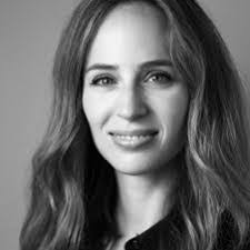 Olivia Yates's Instagram, Twitter & Facebook