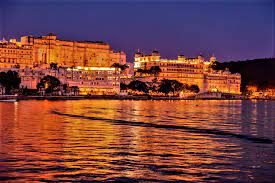 Udaipur, known as the venice of the east, boasts several sparkling lakes against a backdrop of the aravail hills. City Palace Udaipur Timings Opening Closing Visit Timings 2020