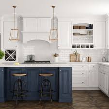 Pompeii quartz™ is located in naples city of florida state. 75 Beautiful Laminate Floor Kitchen With Quartz Countertops Pictures Ideas July 2021 Houzz