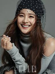 Tiểu tam Penthouse” Eugene lộ ảnh tóc tai “còn phèn” thời tiểu học, Knet  ngỡ ngàng thốt lên: Đúng là nữ thần đẹp nhất nhà SM