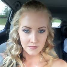 Lorraine Pantoja's Instagram, Twitter & Facebook